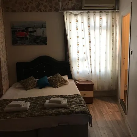 מלון Memorable Garden Hotel Istanbul